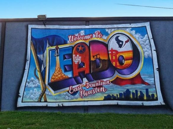 street mural in EaDo